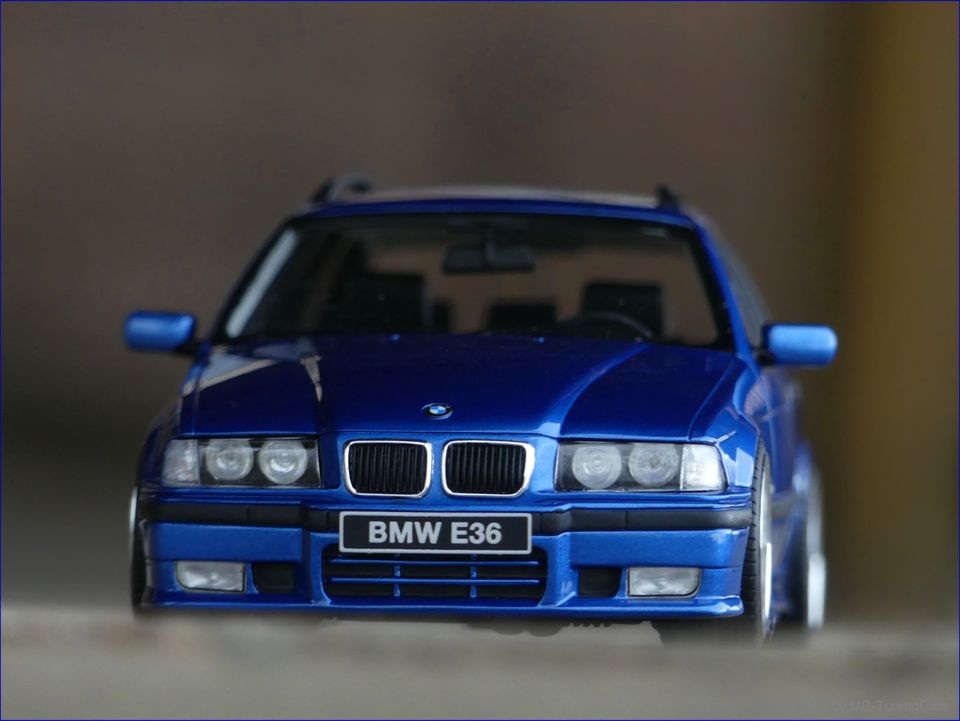 1:18 BMW E36 328I MPack Touring Estoril blau inkl.OVP in Weimar