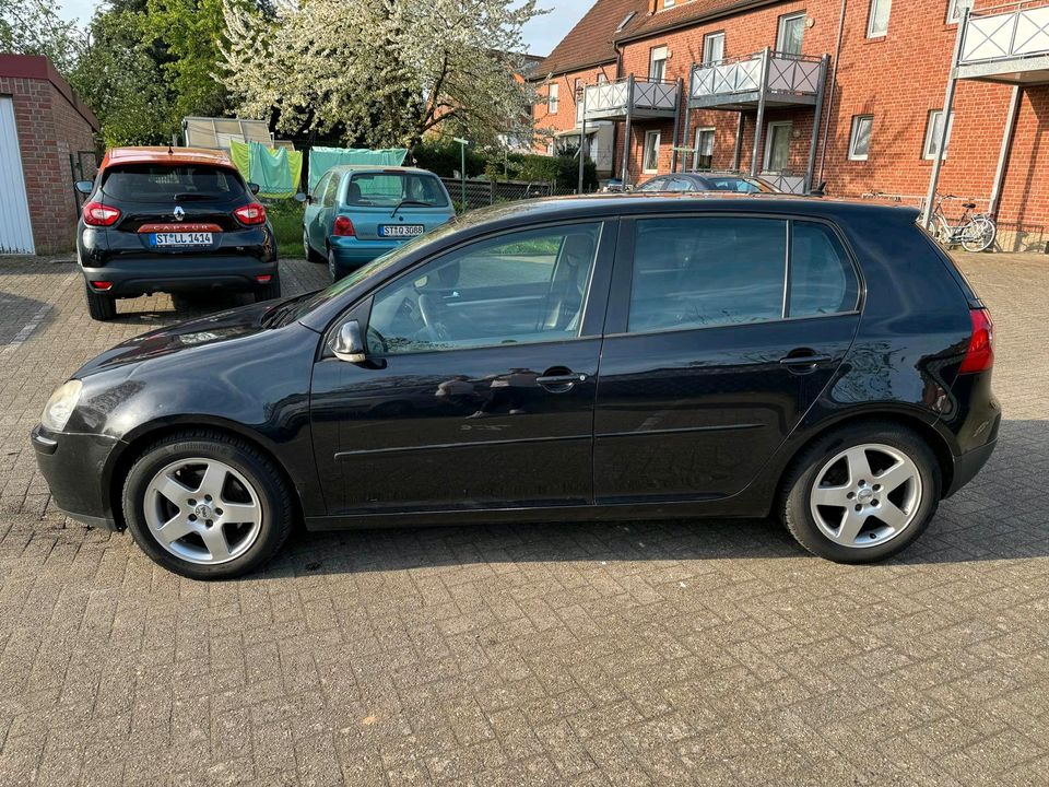 Volkswagen Golf 5 2.0 TDI in Greven