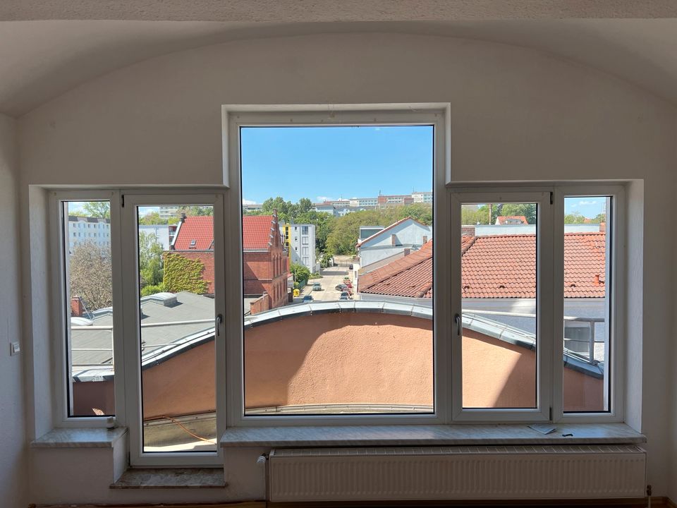 3-Raum Dachgeschoss Wohnung mit Dachterrasse im Zentrum in Spremberg