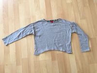Langarmshirt / Hoodies // kurzes Shirt Gr. 140 von s.oliver Kreis Pinneberg - Seester Vorschau