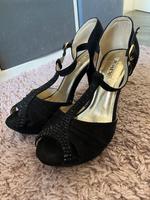 High Heels Abiball Abschlussball Hessen - Waldsolms Vorschau