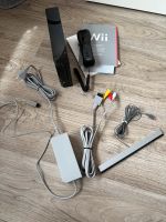 Nintendo Wii Konsole inkl. Controller schwarz Hessen - Idstein Vorschau