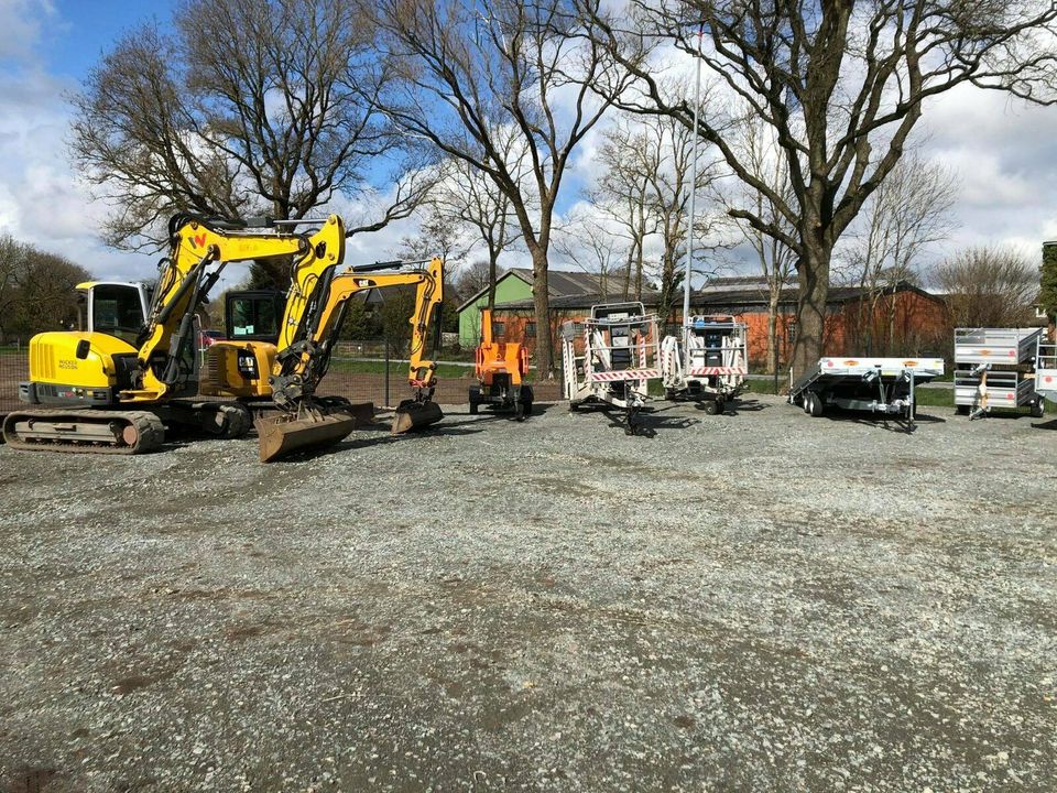 Baumaschinen Vermietung Bagger/Radlader/Rüttelplatten etc. in Heide