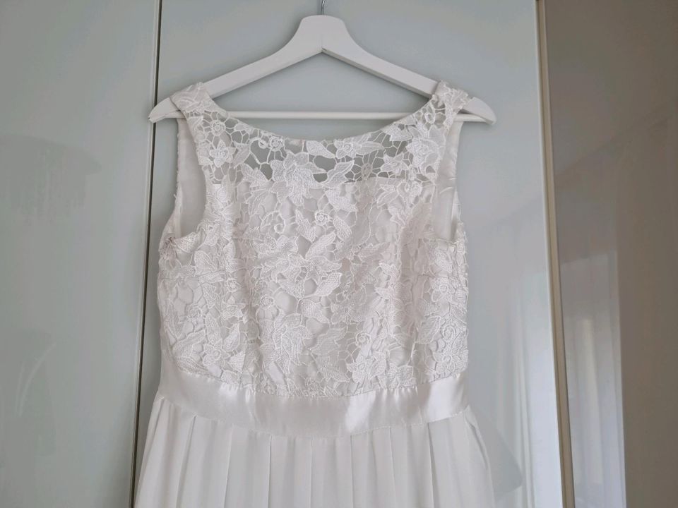 Brautkleid Standesamtkleid Hochzeitskleid in Ivory Größe 38 in Senden