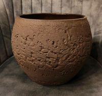 Übertopf 17,5cm Blumentopf Umber stone braungrau Pflanztopf Baden-Württemberg - Bruchsal Vorschau