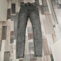 Jeans grau Nordrhein-Westfalen - Harsewinkel Vorschau