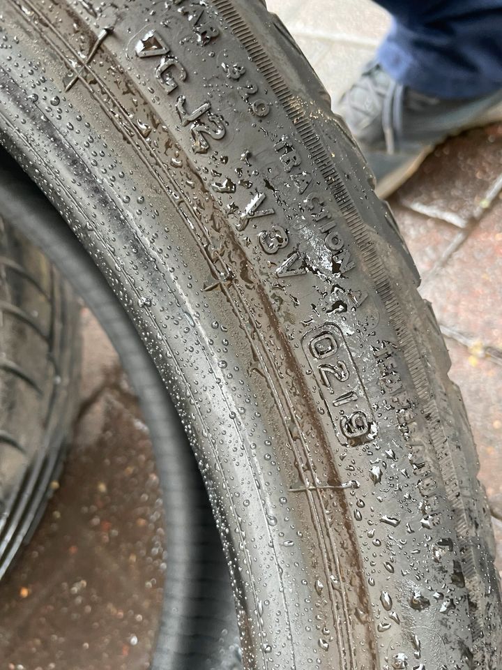 2stück 225/40R19 93W BRIDGESTONE TURANZA T005 in Stockstadt a. Main