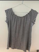 Schönes sehr gut erhaltenes Damen t-Shirt Größe 36/38 S Nordrhein-Westfalen - Geseke Vorschau