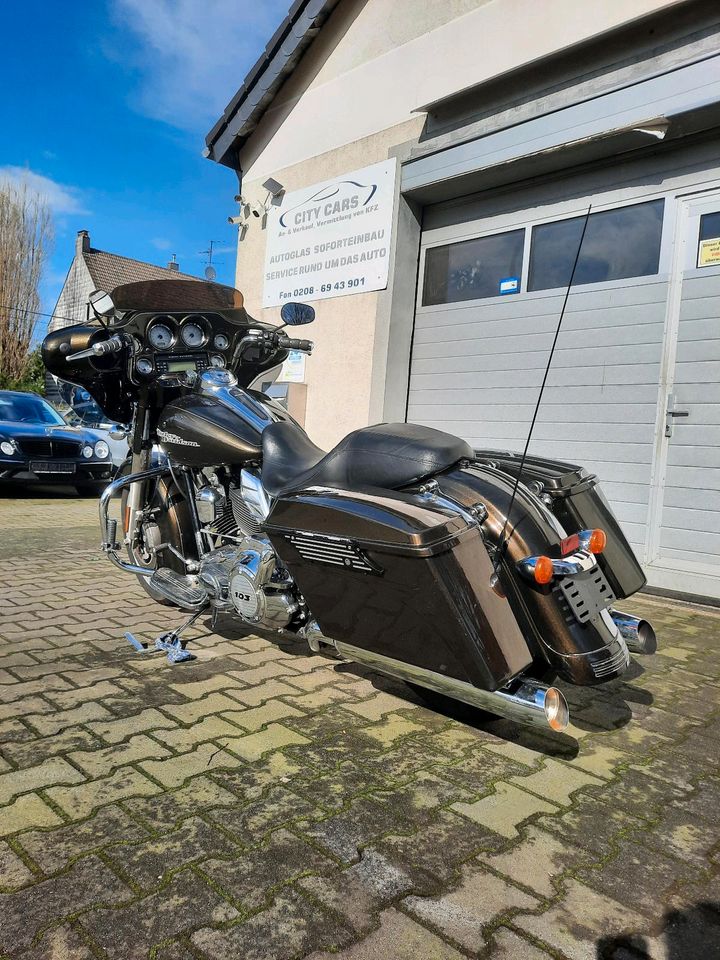 Harley Davidson Street Glide Tüv neu guter Zustand in Mülheim (Ruhr)