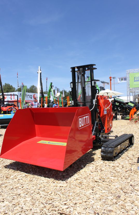 Kippmulde Kippcontainer Kippbehälter Stapler Reil & Eichinger in Nittenau