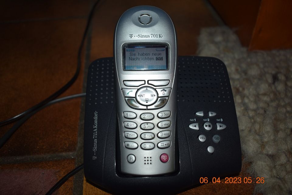Sinus 701K schnurloses Telefon mit Ladestation incl. Versand in SchleswigHolstein Büdelsdorf