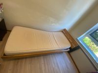 90er Bett mit Lattenrost und Matratze zu verkaufen Schleswig-Holstein - Flensburg Vorschau