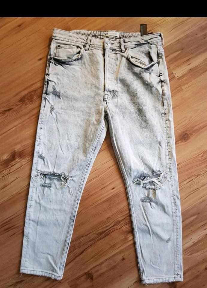 Damen Zara Denim Jeans 42 XL Stretch Blogger Used Look Weiß Grau in Leipzig