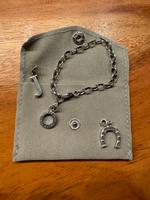 Thomas Sabo Charm-Armband klassisch mit Anhängern Nordrhein-Westfalen - Grevenbroich Vorschau