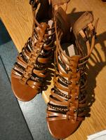 Sandalen... Brandenburg - Welzow Vorschau