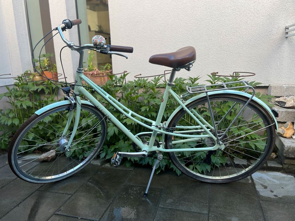 Electra Cityrad / Fahrrad Damen / 28“ Mintgrün in Köln