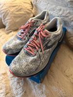 Brooks Adrenaline GTS 21 neu Gr 42 Rarität! Berlin - Grunewald Vorschau