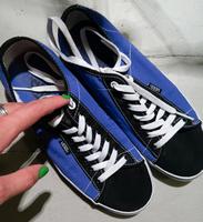 Besondere dunkle lila schwarz Oldschool Skater Vans kaum getragen Essen - Essen-Werden Vorschau