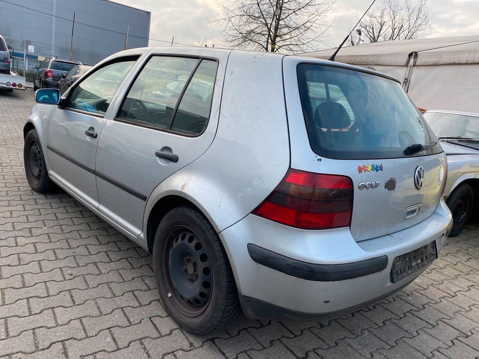 Volkswagen AXP DUW Motor Getriebe SCHLACHTFEST KFZ Teile ohne TÜV in Köln Vogelsang