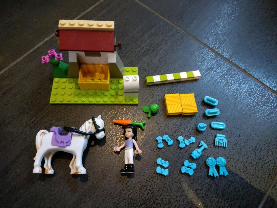 3* Lego Friends Pferde Tiere: 3188 Tierarzt + 3186 Hänger + 41087 in Albachten