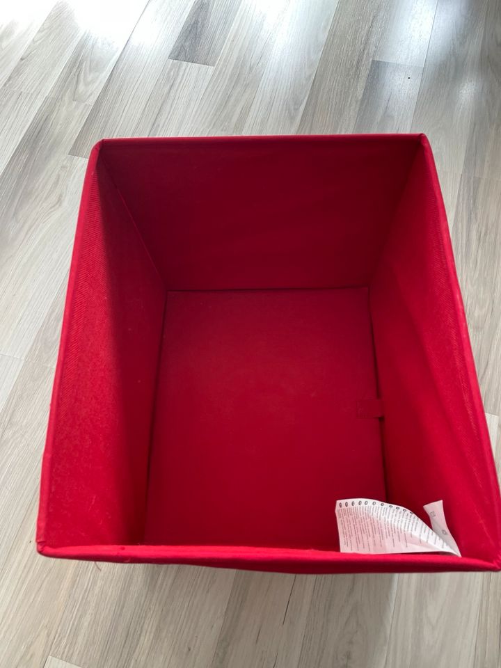 DRÖNA Box für Kallaxregal rot in Karlsruhe