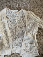 Hollister Strickjacke weiß Beige Spitze S Schleswig-Holstein - Elmshorn Vorschau