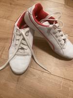 Turnschuhe Puma weiß/rot Bayern - Gerolzhofen Vorschau
