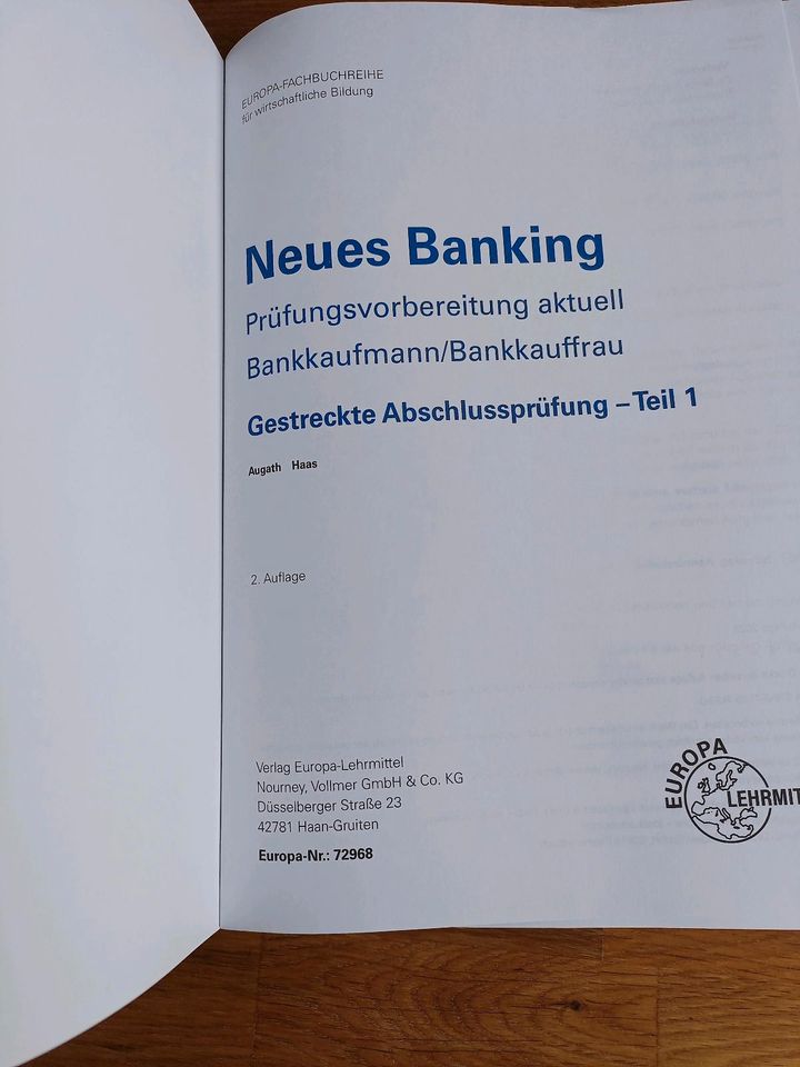 NEU Neues Banking Prüfungsvorbereitung Bankkaufman Gap 1 2022 in Aachen
