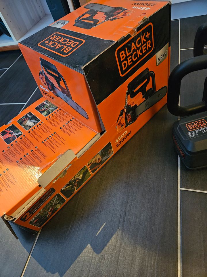 Black & Decker Kettensäge cs2245, top Zustand, neue Kette in Frankfurt am Main