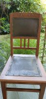 Antik wunderschöner Stuhl Leder Deko oder Aufarbeitung Nordrhein-Westfalen - Krefeld Vorschau