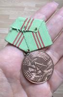DDR Ostalgie Orden sozialistische Arbeit für treue Dienste Bronze Berlin - Biesdorf Vorschau