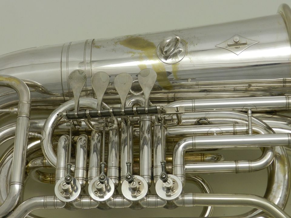 Tuba Bb Schenkelaars 4 Ventile DR24-033 in Görlitz