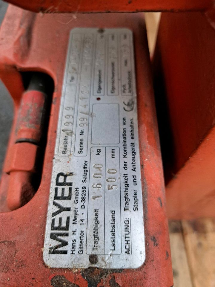 Papierrollenklammer Meyer Stapler Reifenklammer in Mayen
