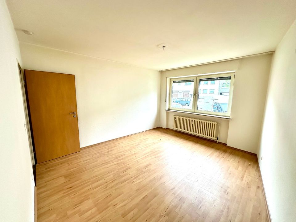 Große * Eigentumswohnung * Aufzug * Balkon * in Essen