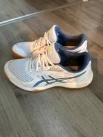 Hallenschuhe 38 Nordrhein-Westfalen - Herne Vorschau