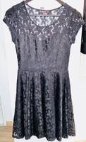 Neu Schwarzes Kleid mit Spitze H&M S Hessen - Hünstetten Vorschau