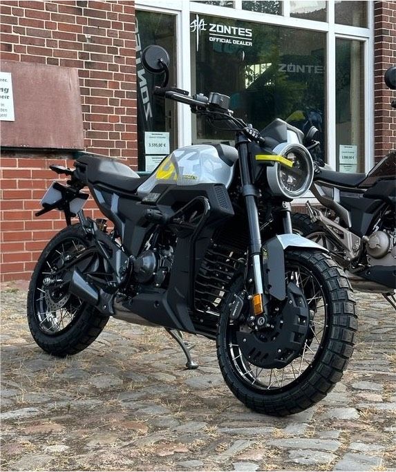 ZONTES GK 125 Sportscafe - Neufahrzeug - ABS - Keyless - 125ccm in Schwaförden