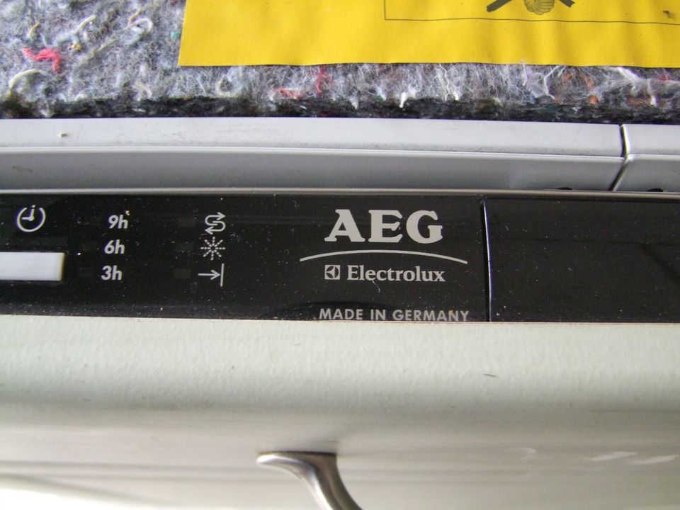 Geschirrspüler AEG Favorit 44080vi Spülmaschaschine Küche in Hainichen