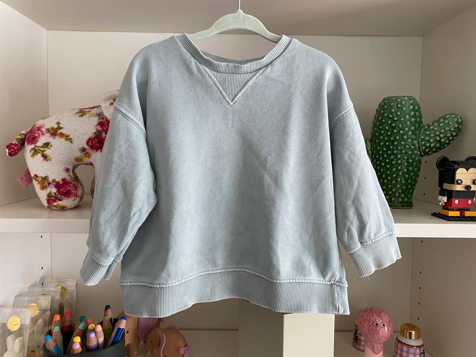 lässiger ZARA Pullover SWEATER pastell türkis Gr. 80 / 9-12 M in Hamburg