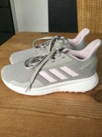 Adidas Schuhe Größe 33 Hessen - Schenklengsfeld Vorschau