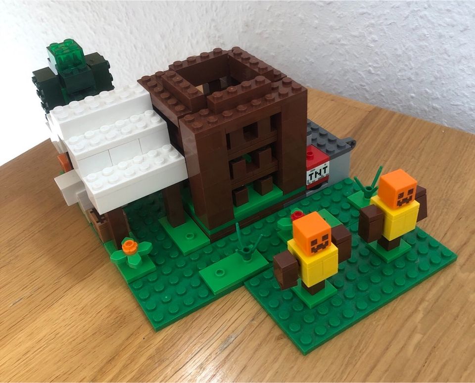 LEGO Minecraft Der Plünderer-Außenposten  21159 in Schenefeld