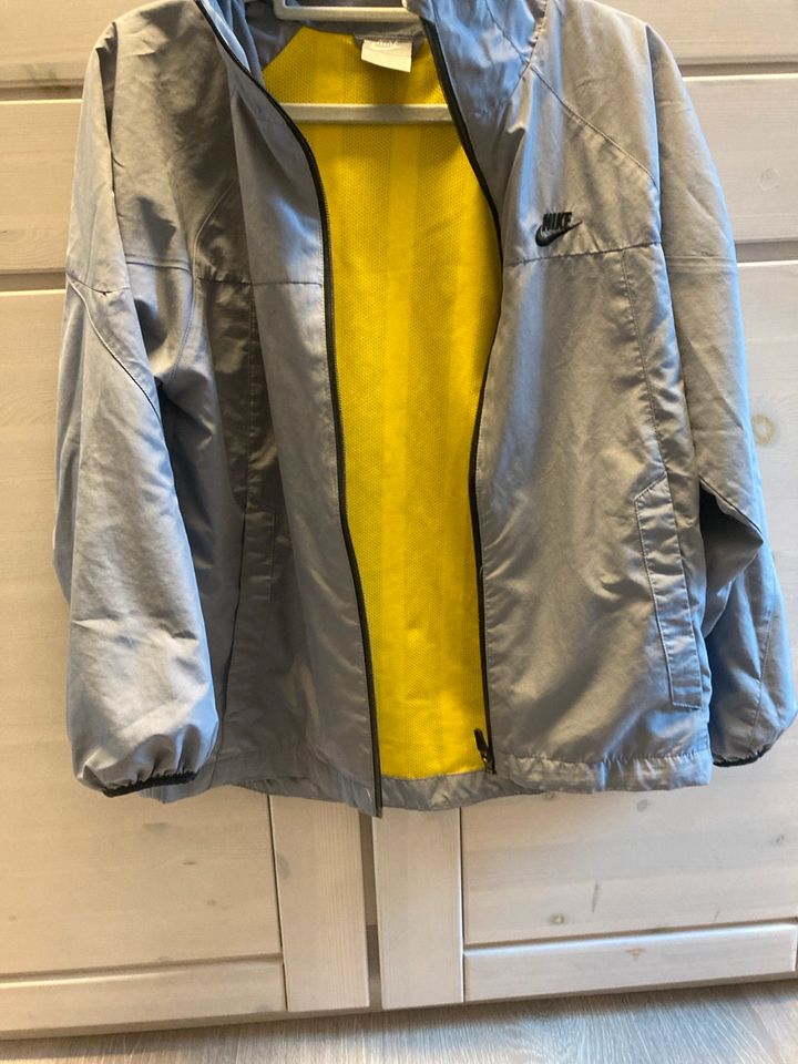 Nike Jacke, Windbreaker in Kirchlengern