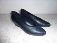 (12) Elegante Pumps dunkelbau gr. 38 Sachsen - Marienberg Vorschau