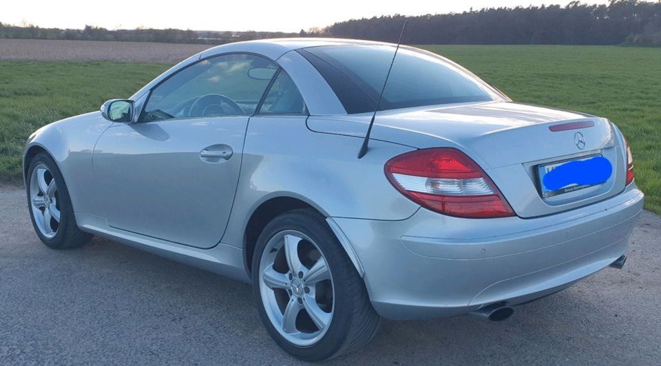 SLK 200K TÜV Neu!  R 171 ,Navi,SHZ,Xenon,PTS,Klima,ALU ..... in Parsberg