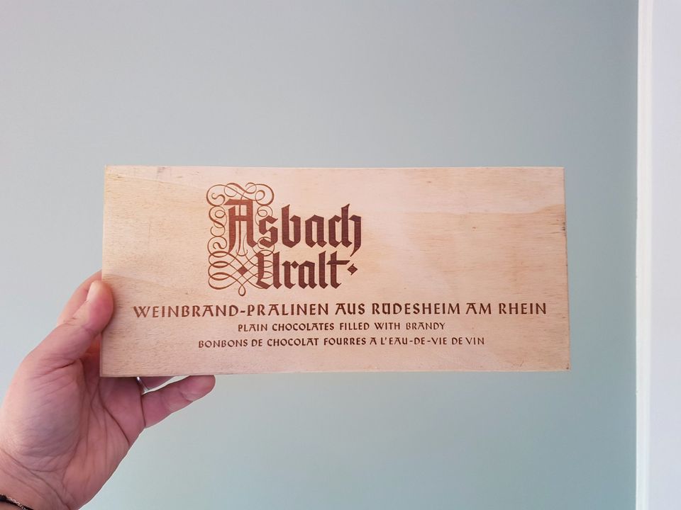Ältere Asbach Uralt Holzkiste Holzschachtel vintage retro shabby in  Nordrhein-Westfalen - Kreuztal | eBay Kleinanzeigen ist jetzt Kleinanzeigen