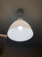 weiße Lampe - IKEA - mit Leichtmittel - montagefertig Frankfurt am Main - Dornbusch Vorschau