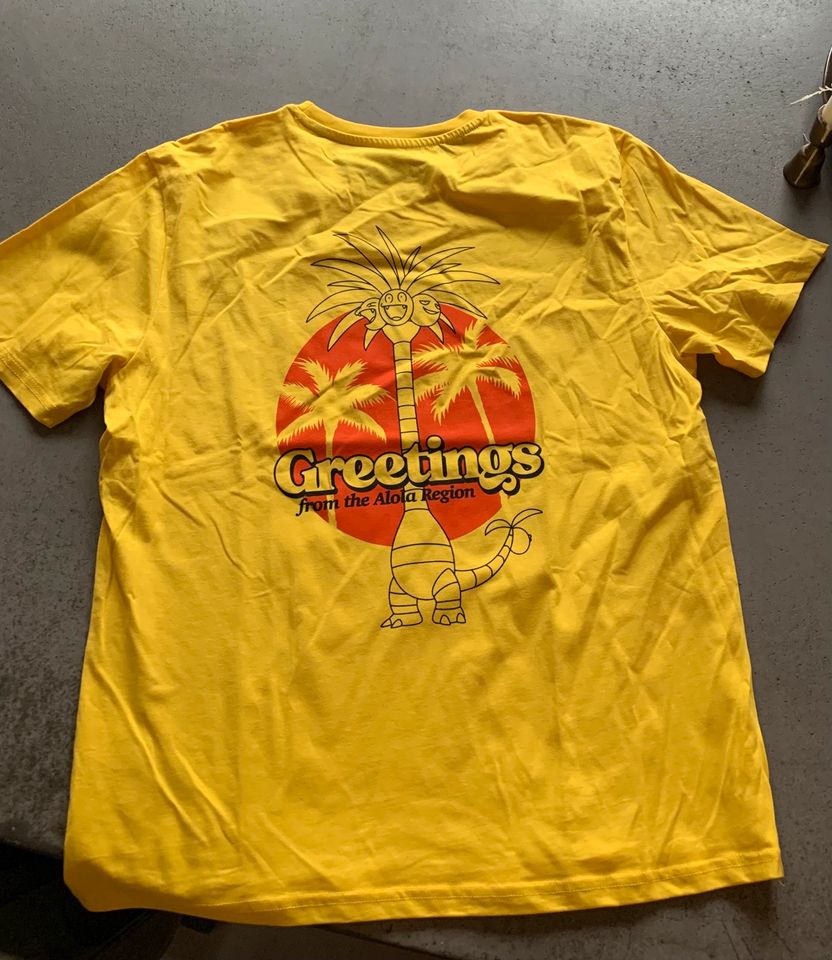 Mystery Geek T- Shirt Gr.L(Nintendo: Pokémon) in Borken
