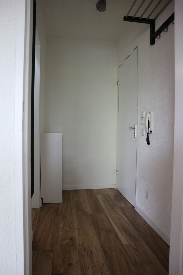 Möbilierte und vermietete 1,5 Zimmer Wohnung mit Balkon und Garage in Stuttgart-Birkach in Stuttgart