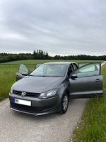 Polo VW in Grau; 90.000km Kr. München - Ottobrunn Vorschau