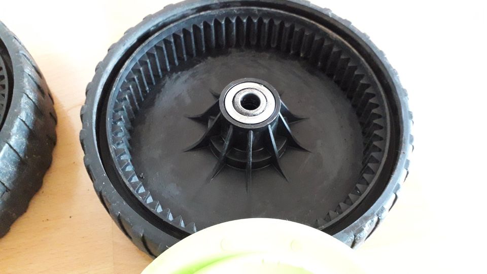 Rasenmäher Florabest 46 BA Antriebsrad Hinterrad Rad Ersatzteile in